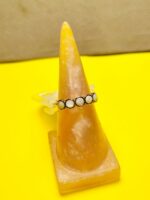 انگشتر نگین دار طرح زنجیری