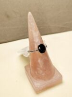 انگشتر نگین دار مشکی