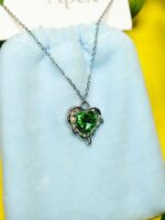 گردنبند پاکتی طرح سنگ سبز