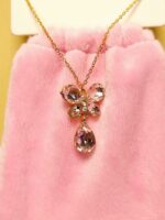 گردنبند پاکتی طرح پروانه ای نگین دار