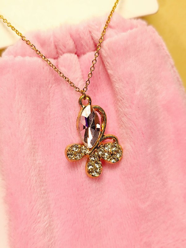 گردنبند پاکتی طرح پروانه نگین دار